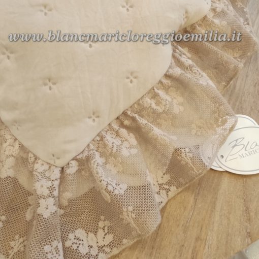 Cuscino con gala in pizzo Blanc Mariclo Romantic Lace