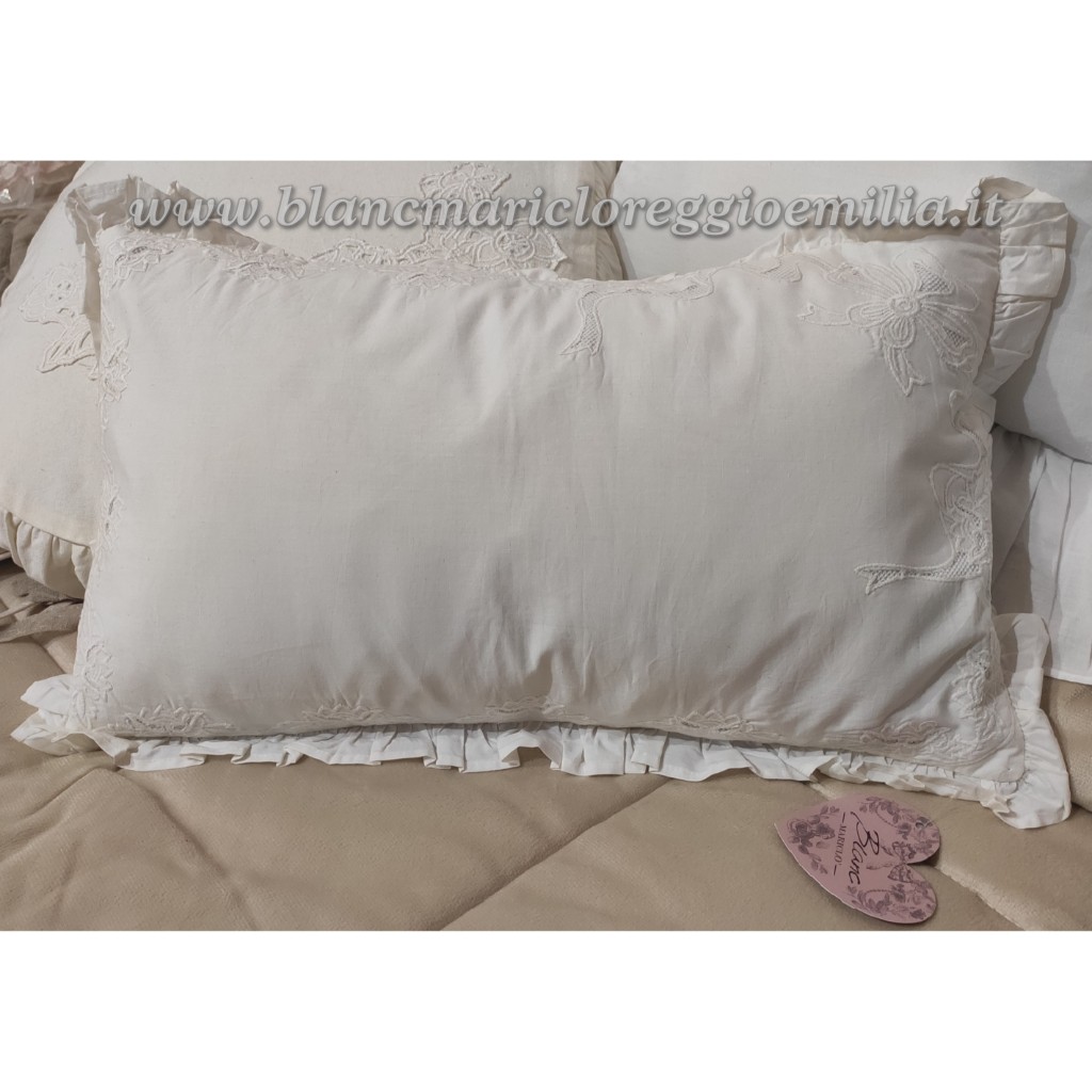Blanc Mariclo Cuscino in lino con balze e scritta ricamata Good Night 30x50