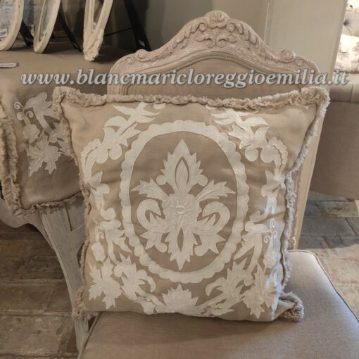 Cuscino lino ricamato con applicazioni Blanc Mariclo Dentelle 45x45 cm Beige